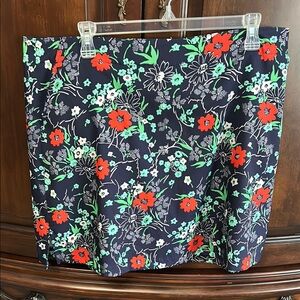 Lady Hagen Red Green golf skort